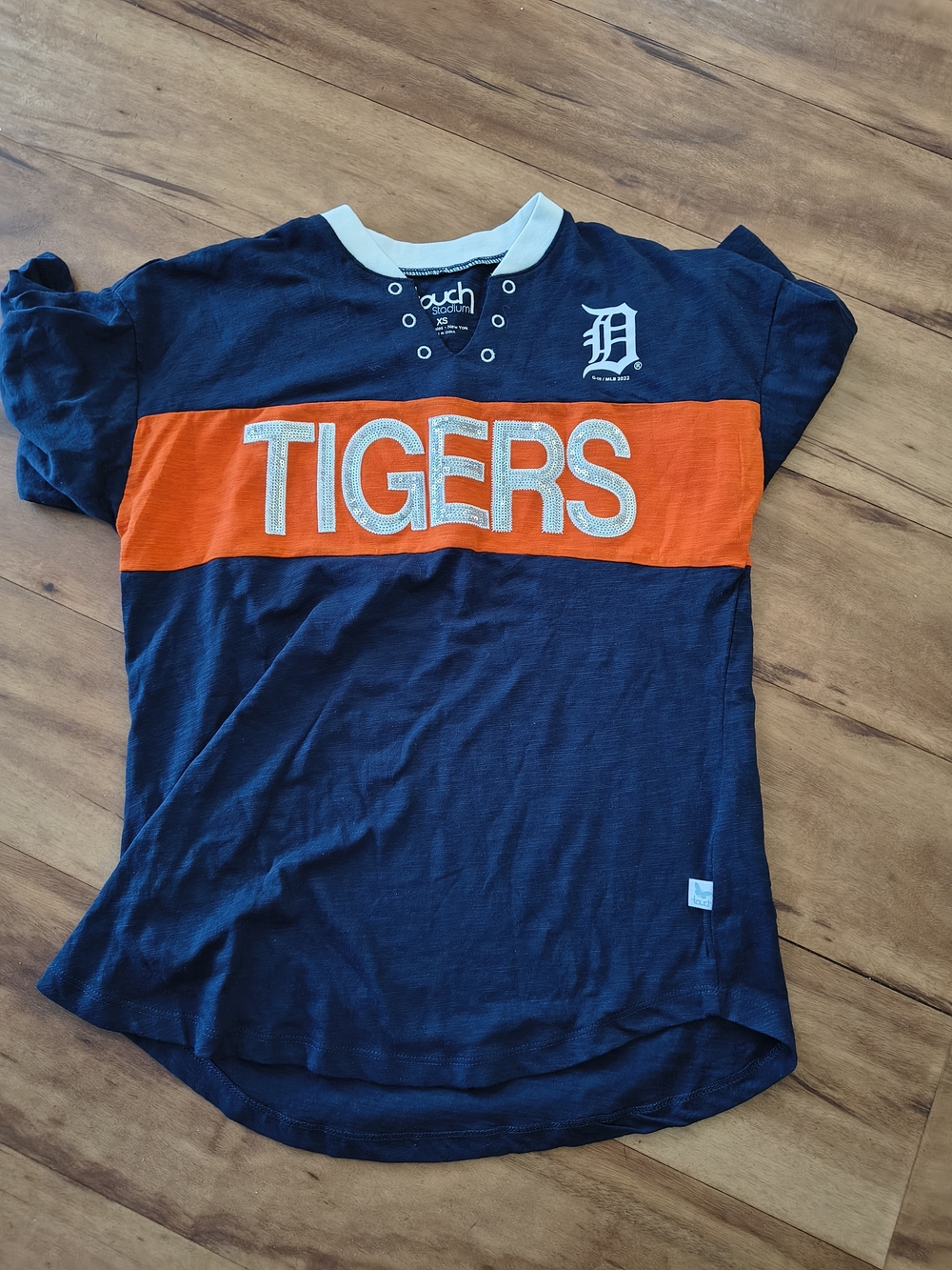 Women's Navy and Orange Tigers Graphic Tee